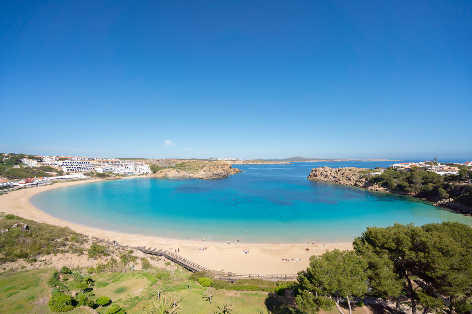 descubre menorca PLAYA DE ARENAL D’EN CASTELL